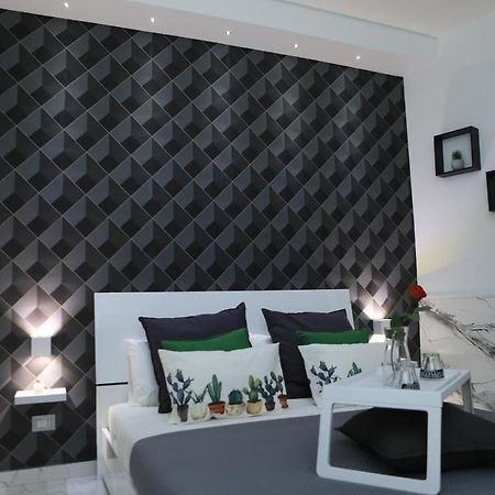 Santi House Apartment คาตาเนีย ภายนอก รูปภาพ